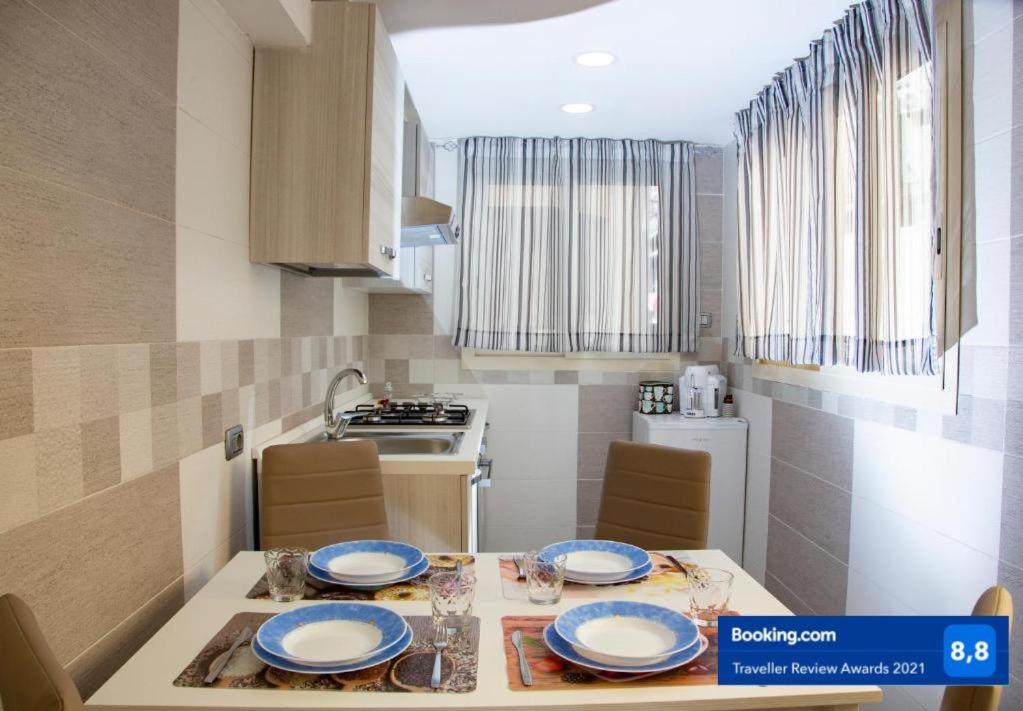 domus bianchi Villa Napoli Bagian luar foto