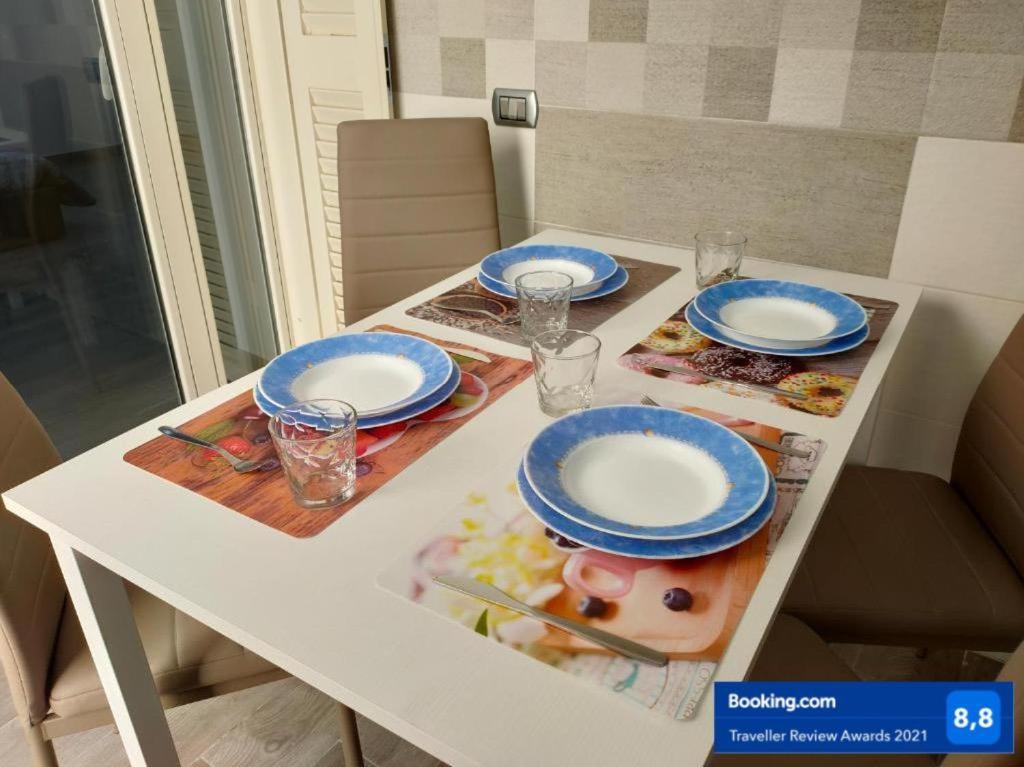 domus bianchi Villa Napoli Bagian luar foto